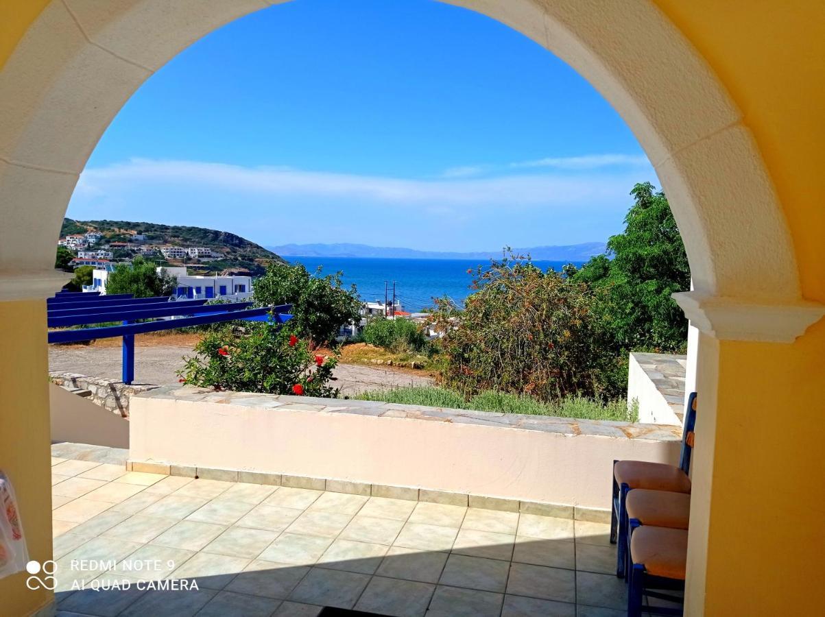 Evangelia House Sea View Apartments Agia Pelagia  Exterior photo